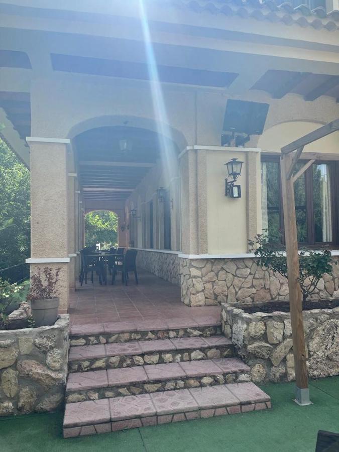 Hostal Restaurante Andra Rio Madera Eksteriør billede